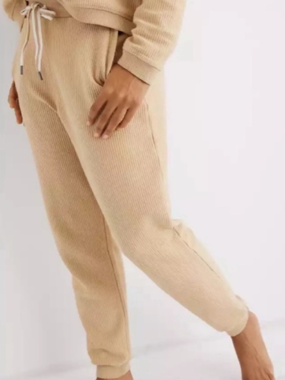 Aerie New Love Joggers Beige Tan Ribbed Lounge Pants. Joggers. Size Small. EUC.